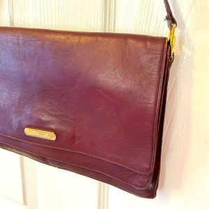 Burgundy leather vintage clutch purse bag w detachable strap clean double flap